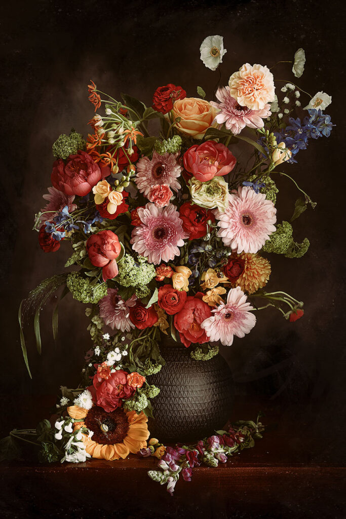 Stillife of springflowers by dutch natural light photographer Willie Kers