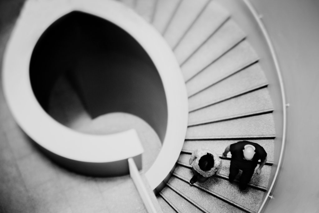 black and white image of the stairs at the museum in lissabon by willie kers