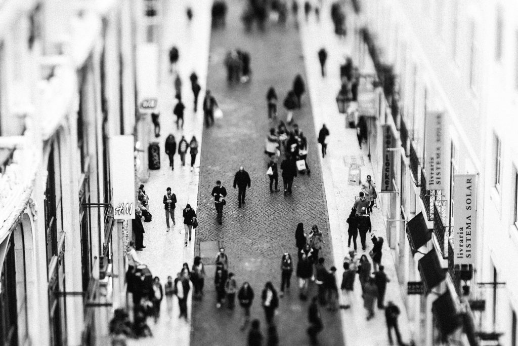 image of a street in lisbon lensbaby edge 80 by Willie Kers