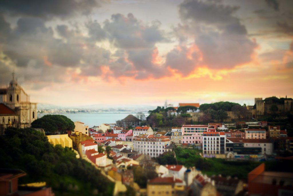 image of the city of Lisbon by Willie Kers